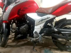TVS Apache RTR 160 4V